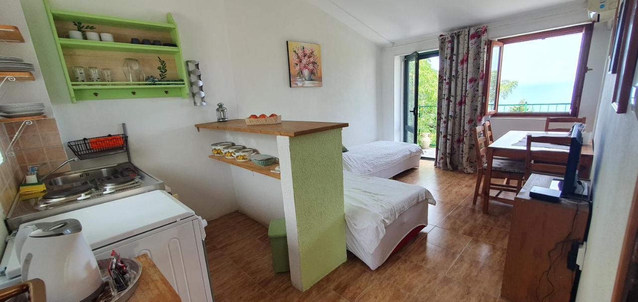 Boutique Home Saltaragazza Петровац Экстерьер фото